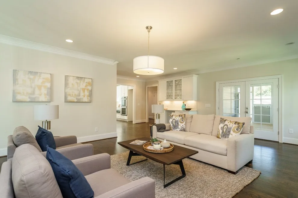 Artisan Bungalow by Dawn Christine, Architect PLLC - Photo 3