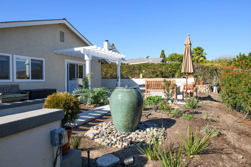 Wall by Rescom Landscaping, Inc. - Photo 29