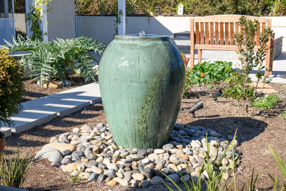 Wall by Rescom Landscaping, Inc. - Photo 2