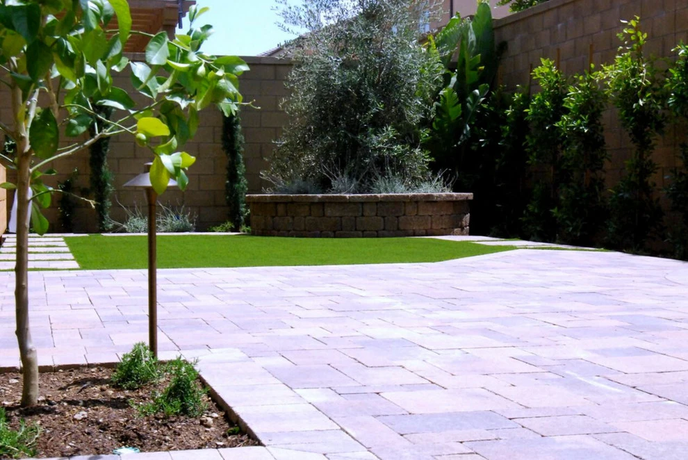 Mizani by Rescom Landscaping, Inc. - Photo 5