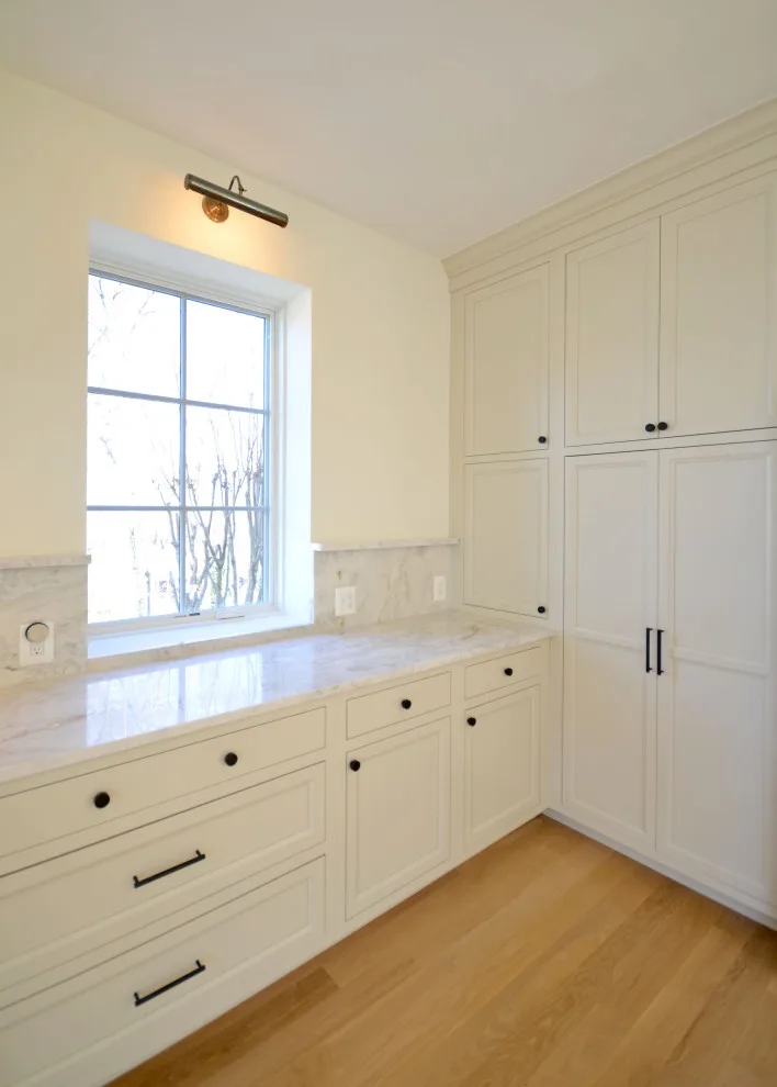 Modern Stucco Cream Design by FitzHarris Designs, Architects + Designers - Photo 3