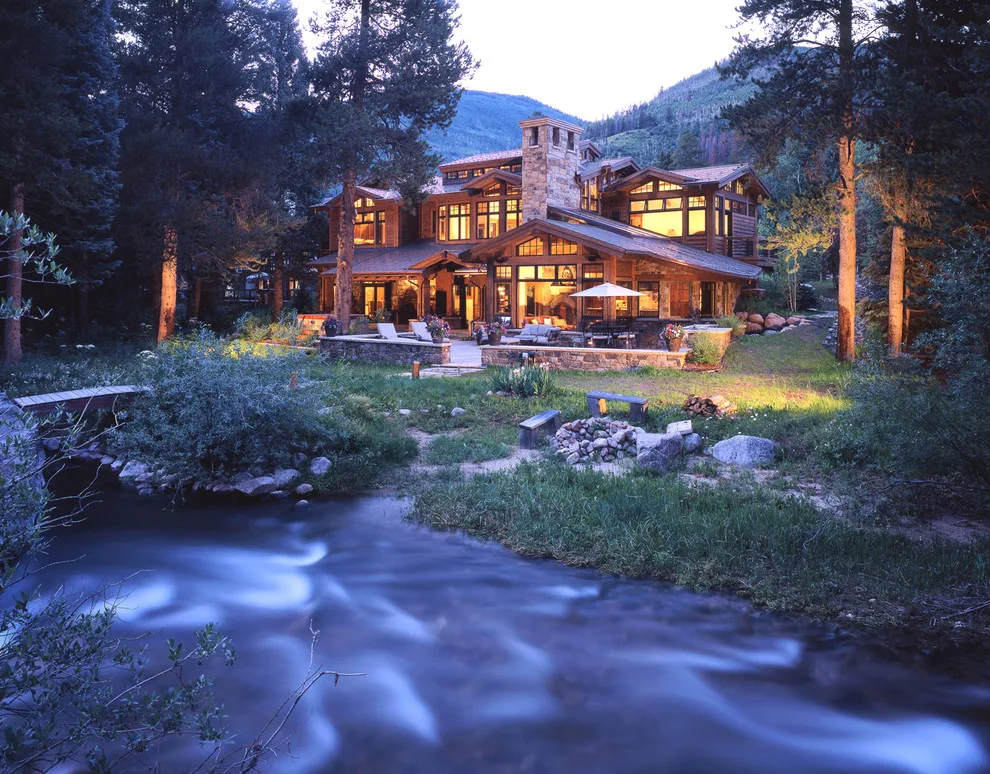 Wooden Cabin by the Creek by Miramonti Architect PC - Photo 10