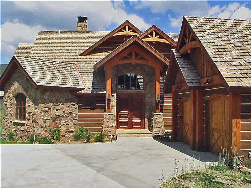 Prospect Mountain Home in Crested Butte by Michael SolariCompany - Photo 4