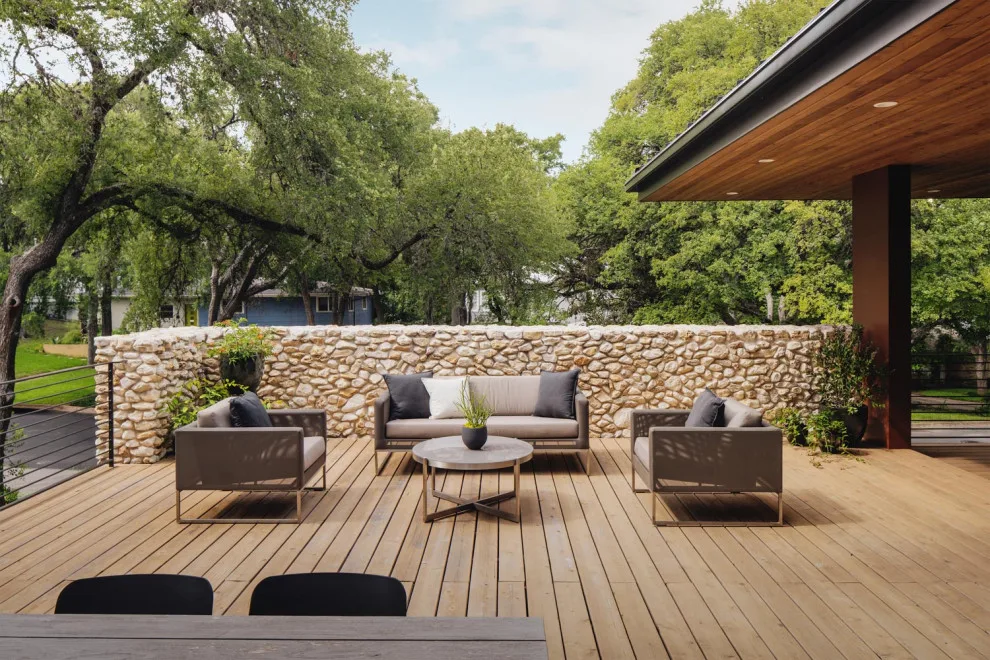 Crestvale Home by Clark Richardson Architects - Photo 2