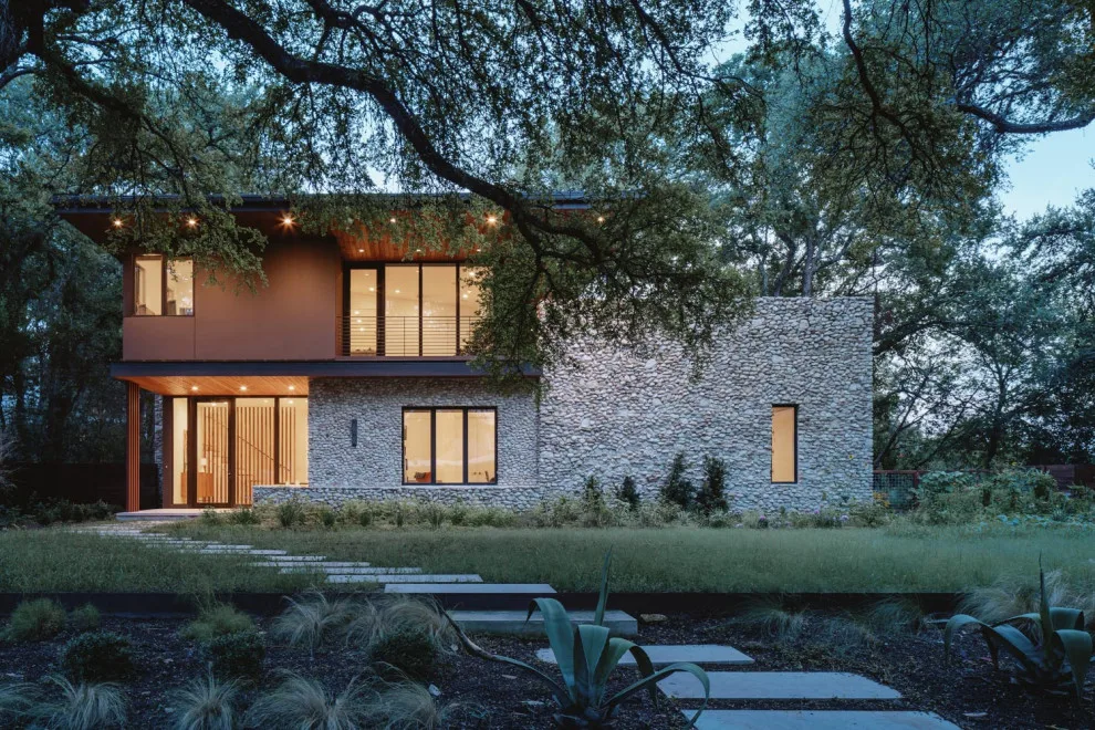 Crestvale Home by Clark Richardson Architects - Photo 6