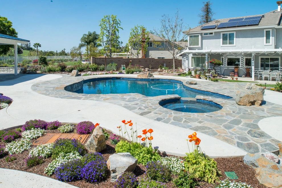 Adams Yorba Linda by Rescom Landscaping, Inc. - Photo 14