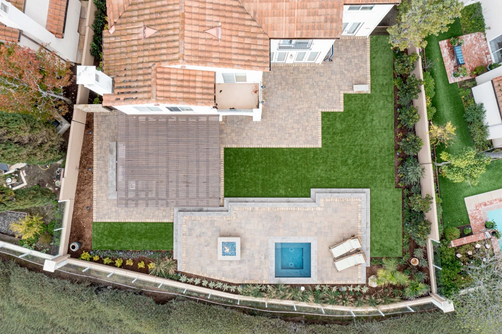 Chiaverini by Rescom Landscaping, Inc. - Photo 38