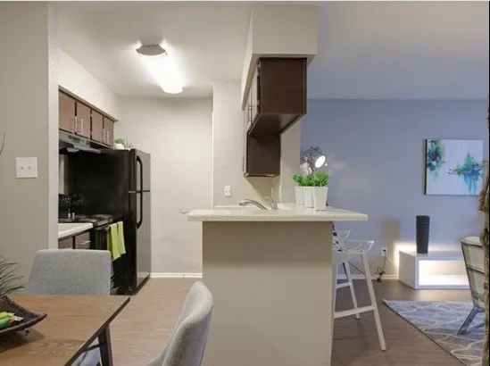 Crosby - Show Apartment by Stephanie Schulke - Photo 5