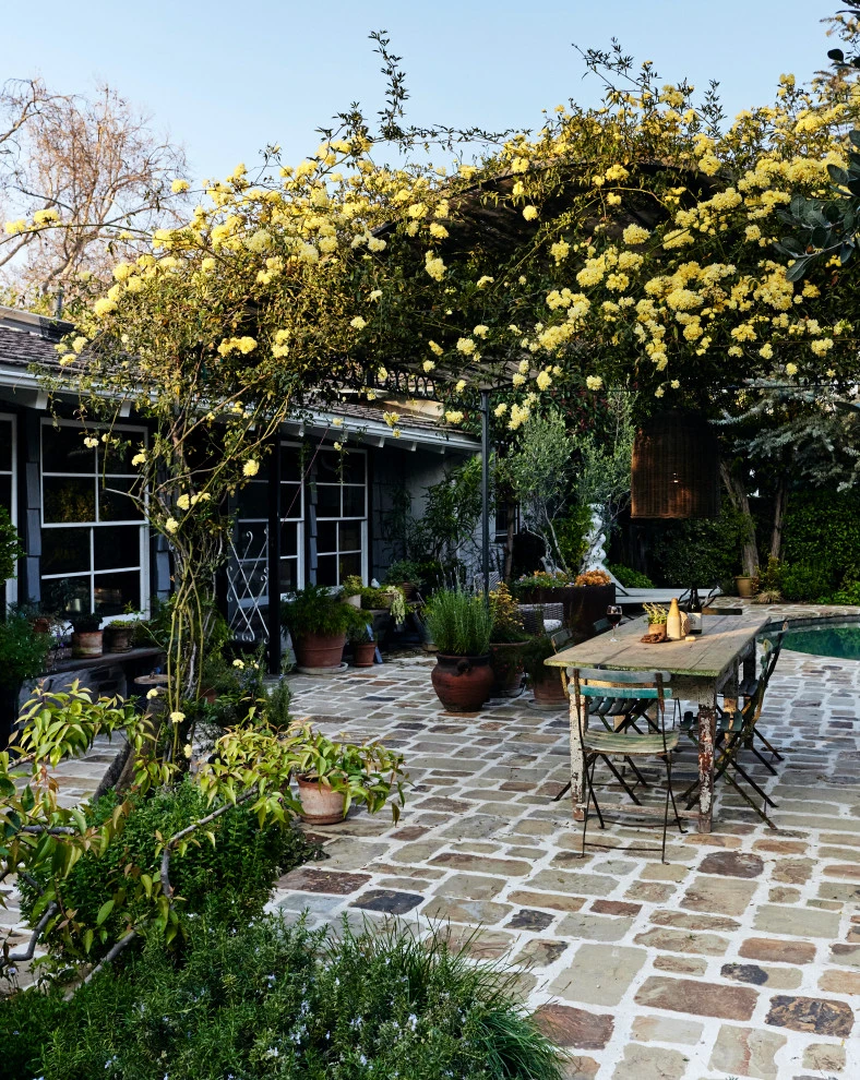 EQUESTRIAN MEDITERRANEAN by Roy Altaras Landscape Design And Build - Photo 11