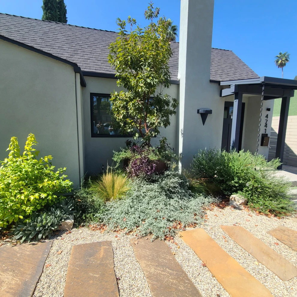 STONEWORK by Roy Altaras Landscape Design And Build - Photo 4