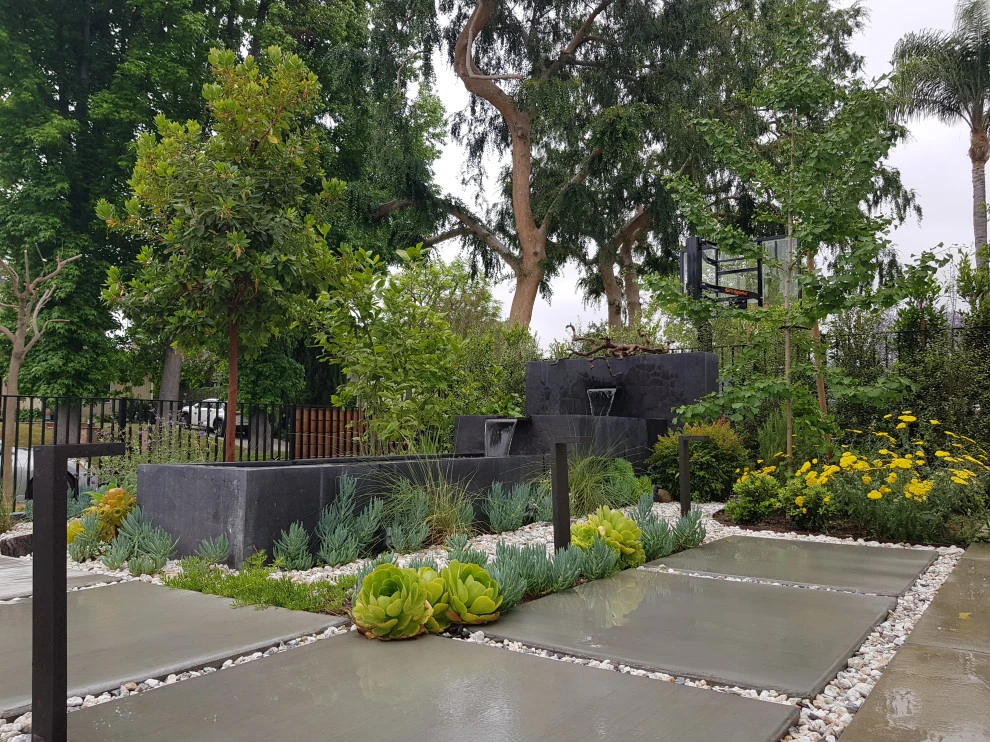 FRONT YARD WATER FEATURE by Roy Altaras Landscape Design And Build - Photo 2