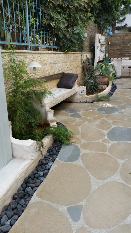 ENGRAVED CONCRETE by Roy Altaras Landscape Design And Build - Photo 11