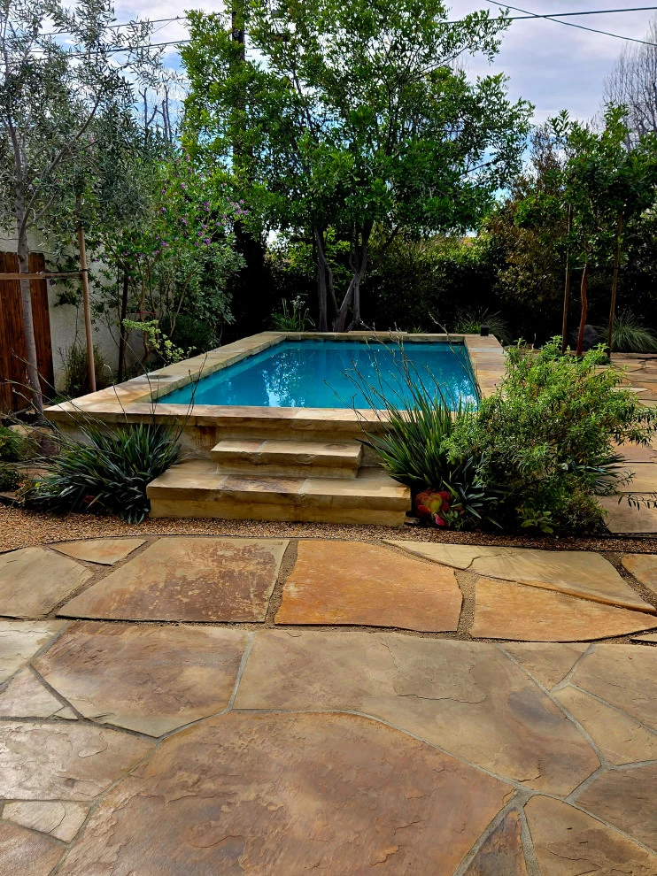 Roy Altaras Landscape Design And Build - Photo 7