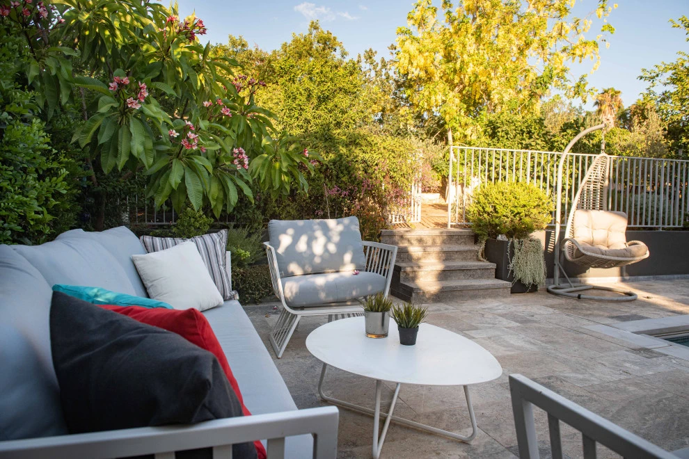 POOLS by Roy Altaras Landscape Design And Build - Photo 6