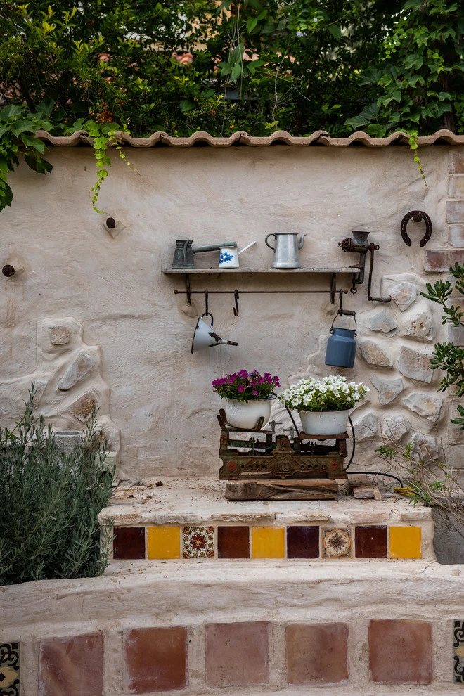 OUTDOOR BENCHES AND SEATING by Roy Altaras Landscape Design And Build - Photo 8