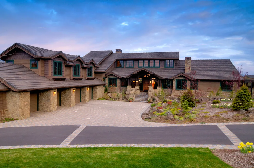 Bespoke Craftsman-Inspired Home by Neal Huston & Associates - Photo 2