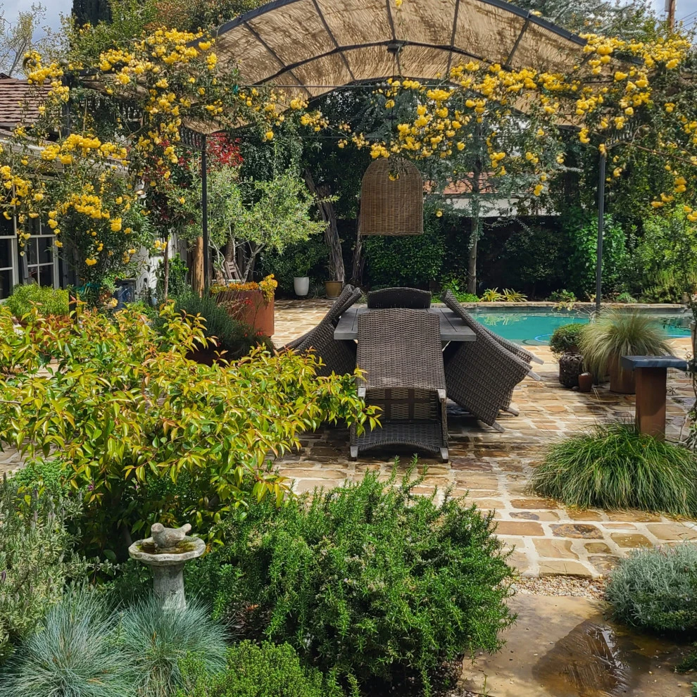 EQUESTRIAN MEDITERRANEAN by Roy Altaras Landscape Design And Build - Photo 14