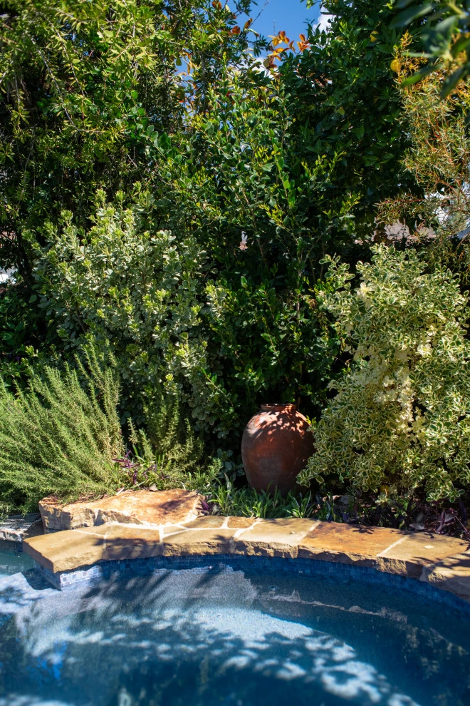POOLS by Roy Altaras Landscape Design And Build - Photo 4