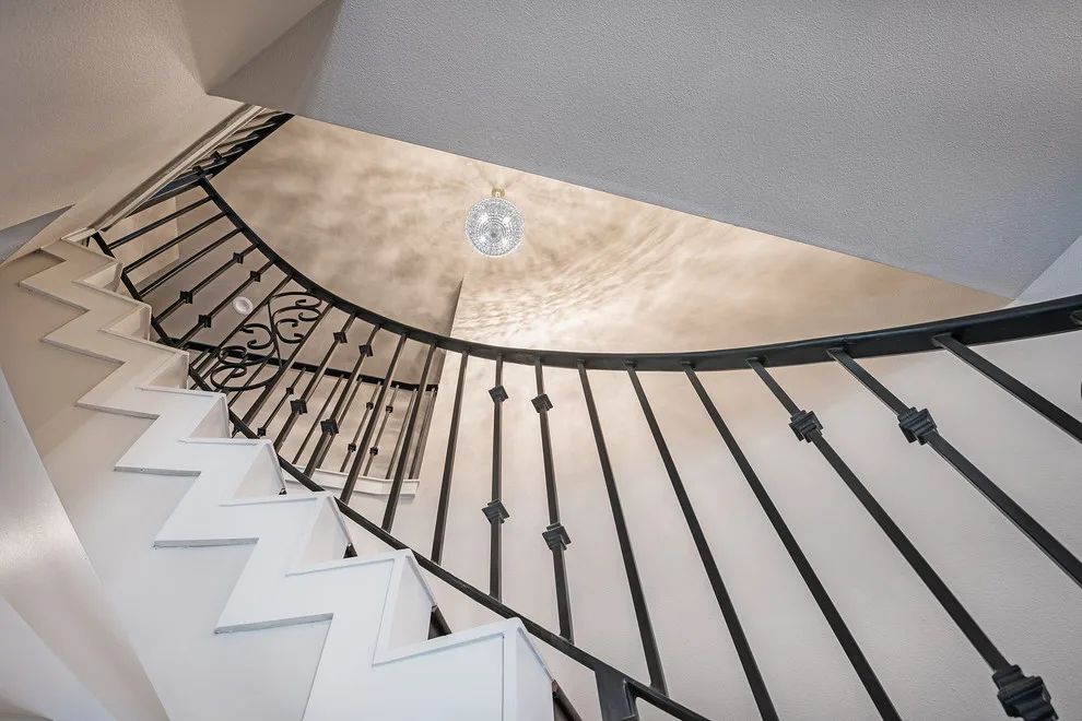 Contemporary Victorian by Lace Designs - Photo 4