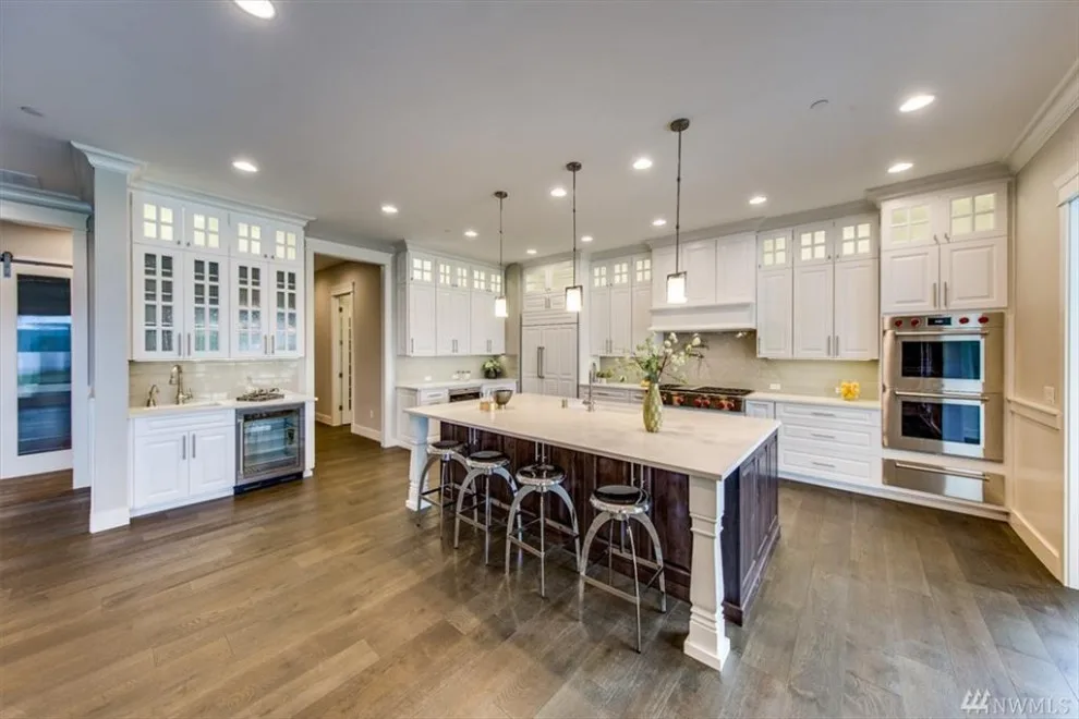 Bespoke Luxury Residence on Bainbridge Island by Custom Your Way Design - Photo 4