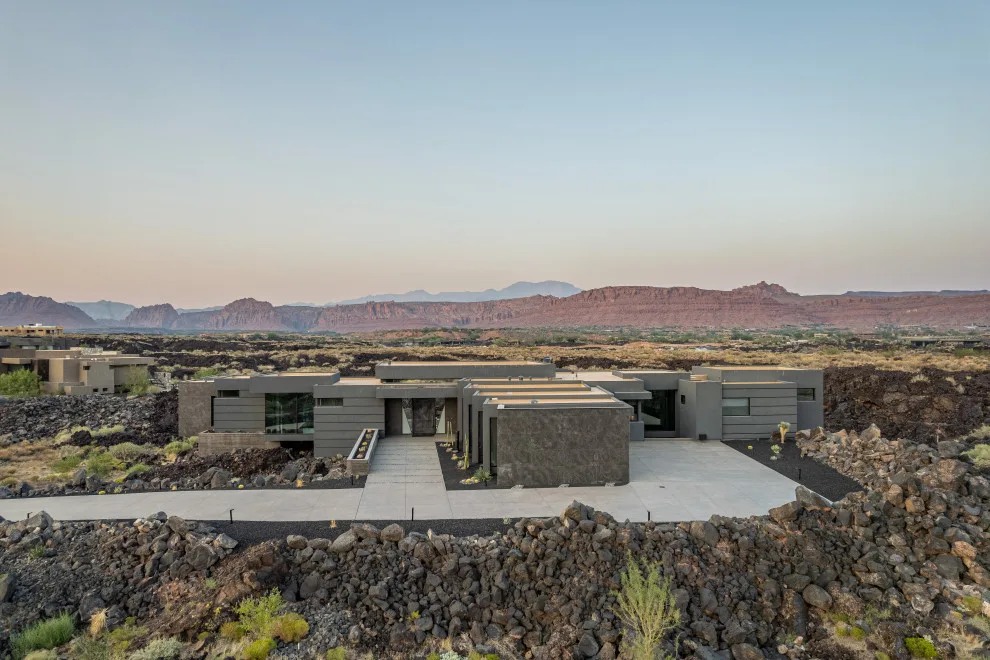 CW12 Reimagined by McQuay Architects - Photo 9