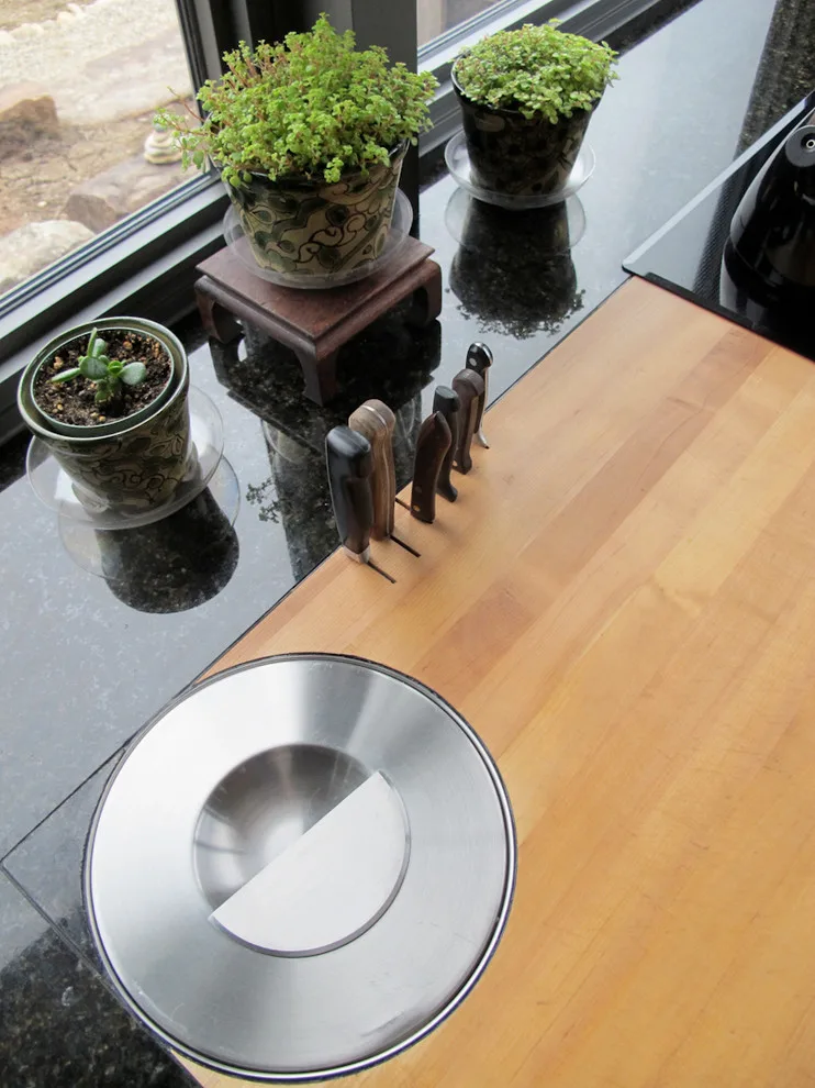Jones Residence of Dan by Zero E Design - Photo 4