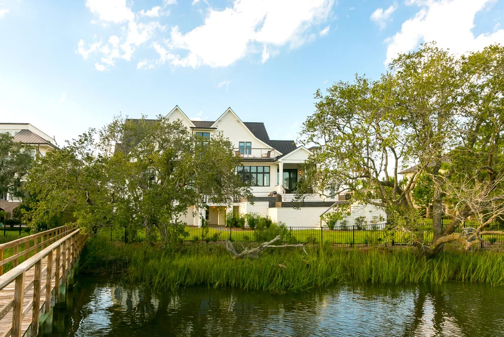 Creekside at Daniel Island by DLB Custom Home Design - Photo 14