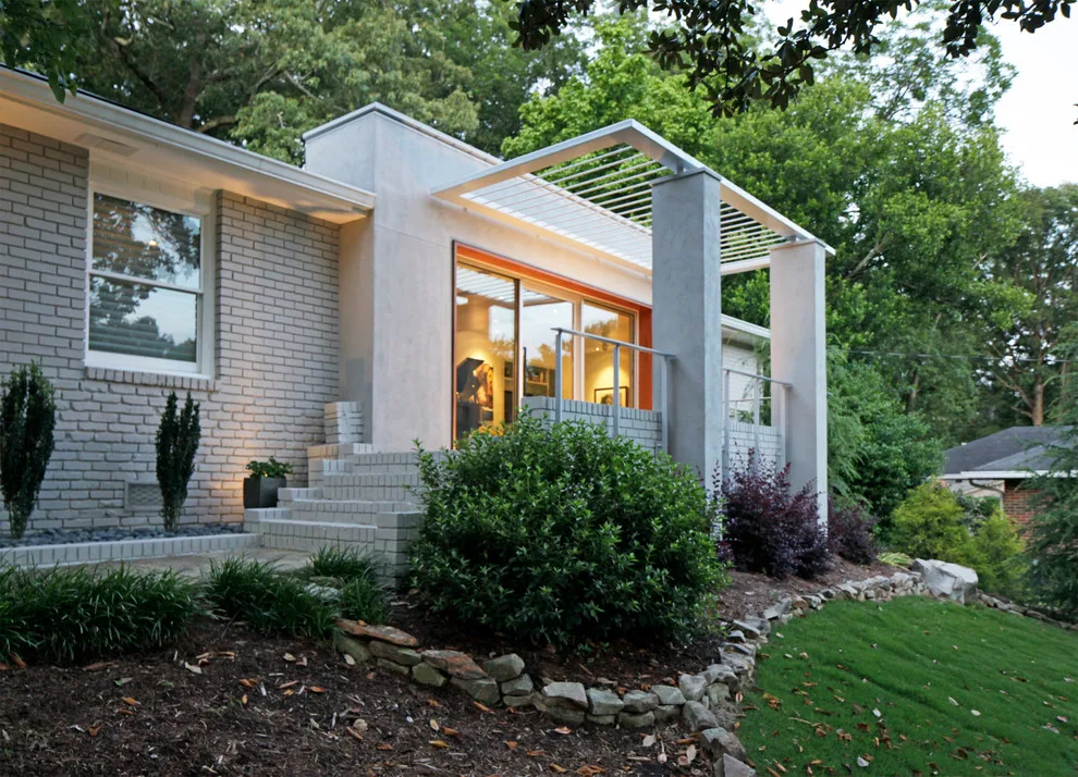 Decatur Modern Update by Hagan Architects, Inc. - Photo 9