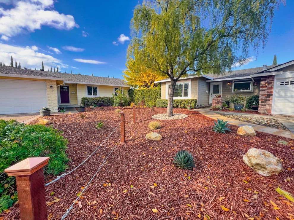Combined Front Yard Separated by Fence by San Jose Tree Service & Landscaping - Photo 6