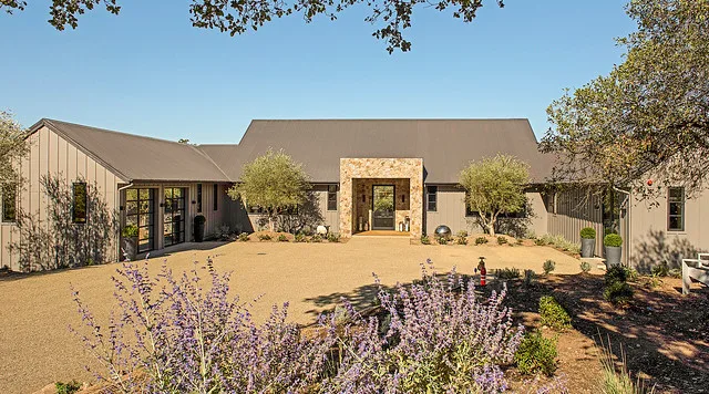 Twin H Ranch by Joseph Farrell Architecture - Photo 3