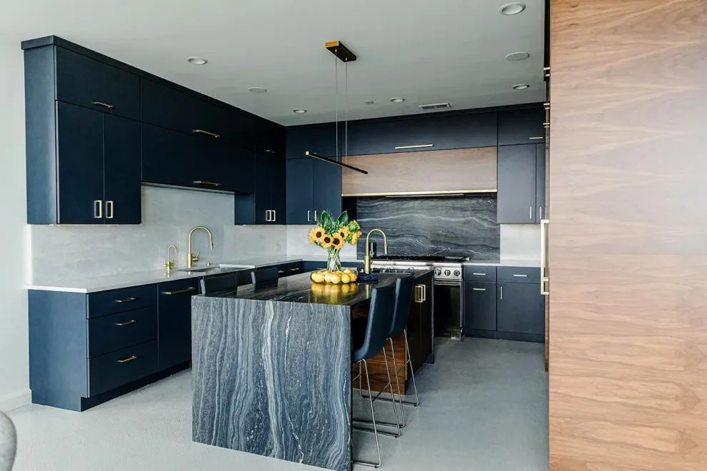 Cleveland Loft Overlooking the Downtown Area by Joseph Myers, Architect, Inc. - Photo 19
