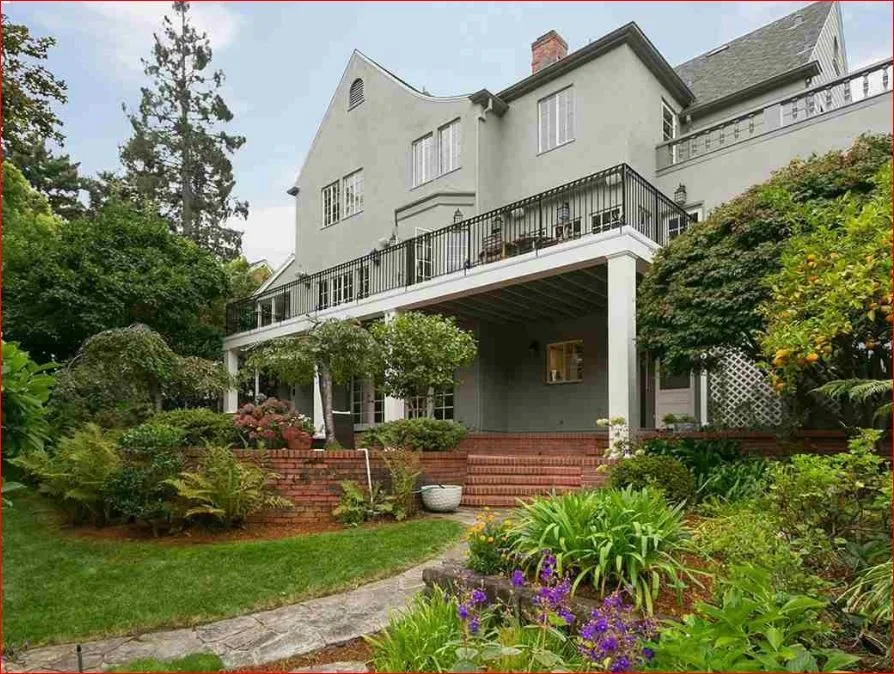 Piedmont Attire by Rebecca Schnier Architecture - Photo 3