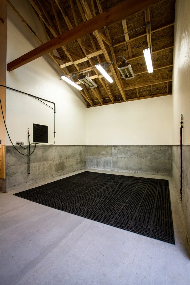 Eagle Equestrian Stable and Renovation by Gravitas - Photo 15