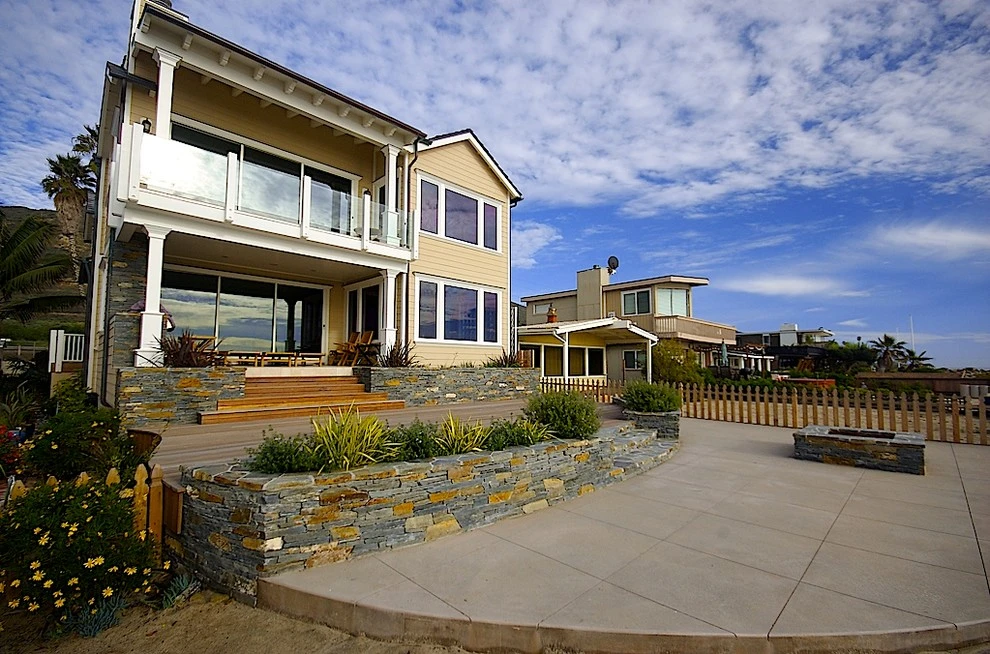 Ventura Faria Beach House by Scarlett's Landscape, Inc. - Photo 6