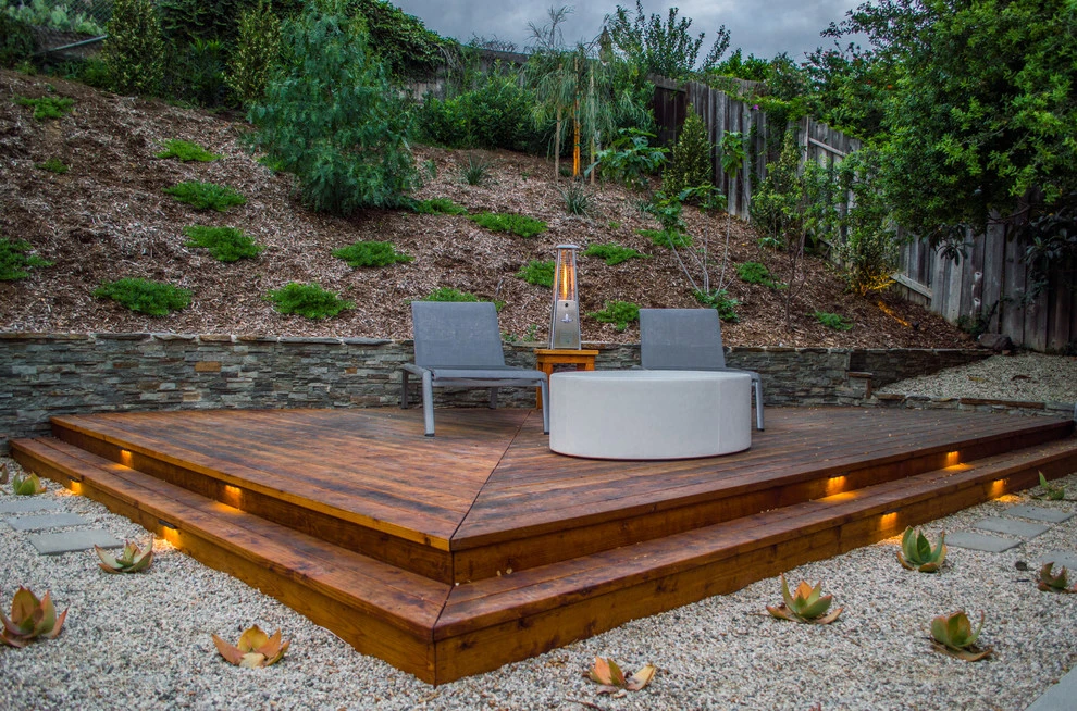 Thousand Oaks Modern Backyard by Scarlett's Landscape, Inc. - Photo 15