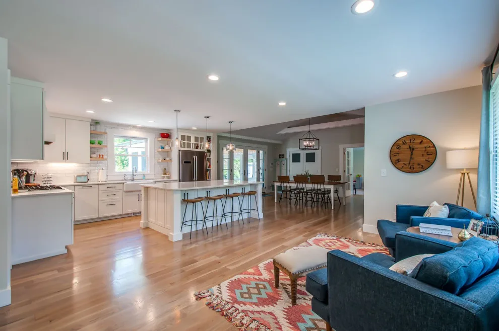 Earlington Home by John TeSelle - Photo 3