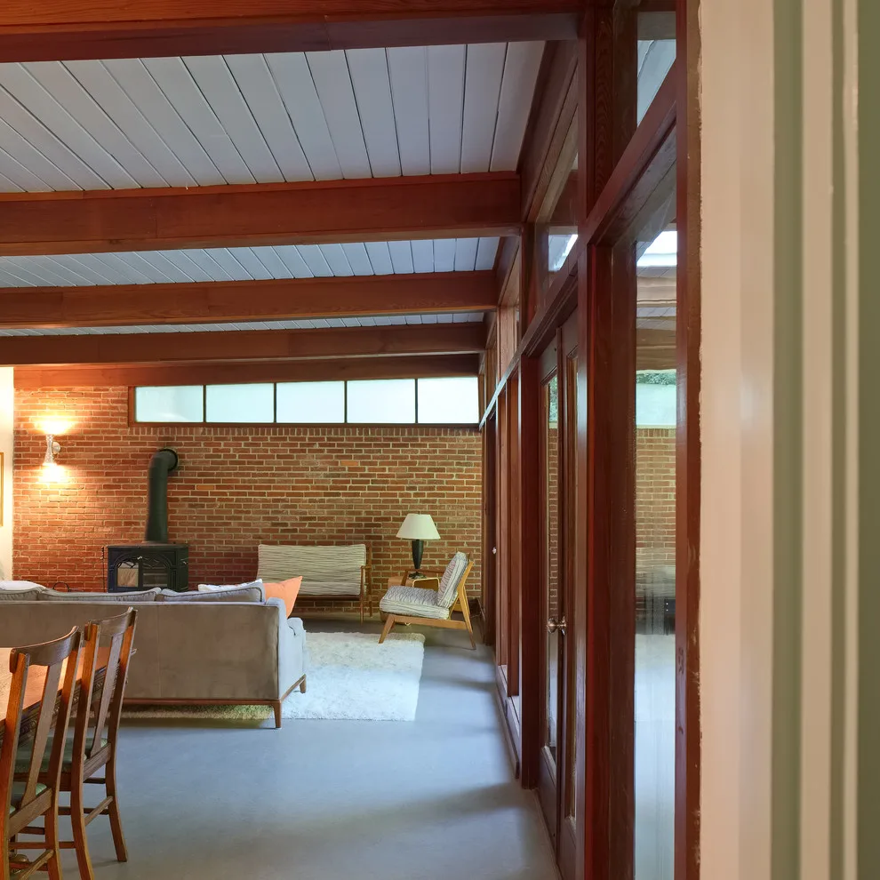 Mid-Century Modern Revamp by Hinson + Dagg Architects, LLC - Photo 6