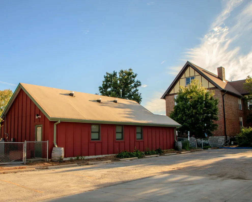 Sustainable Learning Center by Peckham Architecture - Photo 15