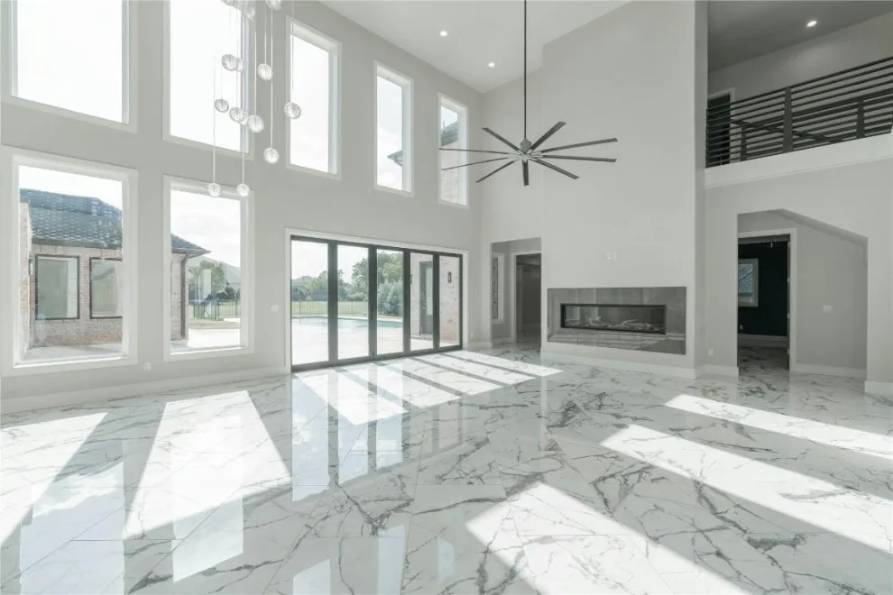 Edmond Oak Tree Golf Course Residence by Jaggers Home Design - Photo 19