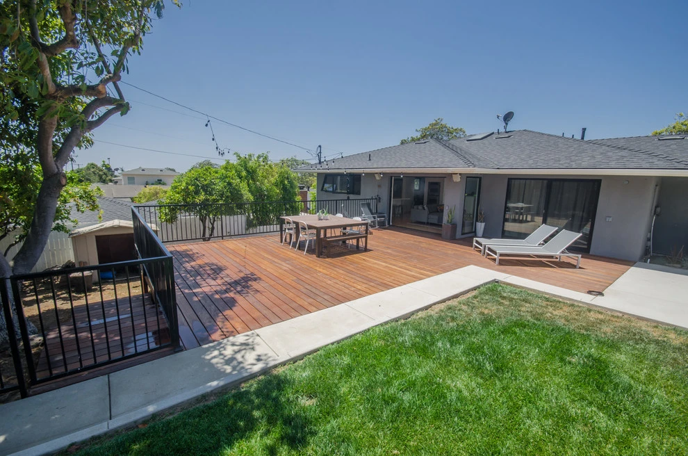 Ventura Backyard Deck by Scarlett's Landscape, Inc. - Photo 4