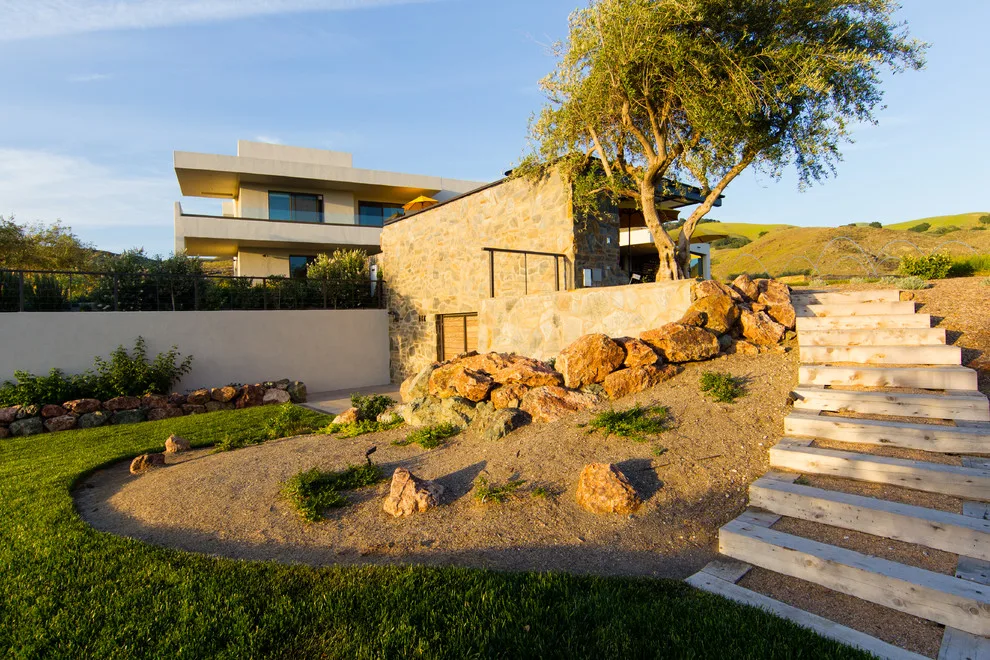 Edna Valley Residence by Isaman Design, Inc. - Photo 2