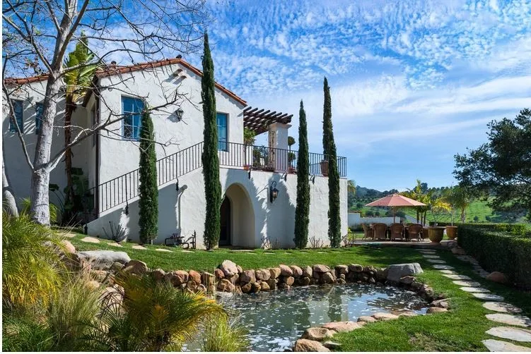Capitan Home by Tom Ochsner AIA - Photo 8
