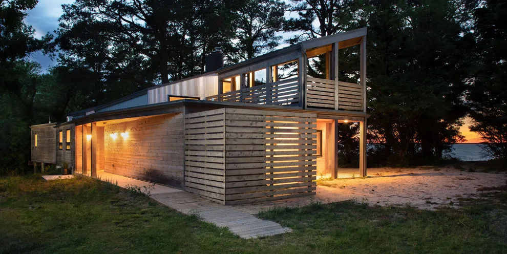 Contemporary warmth by the water by David D. Quillin Architecture - Photo 19