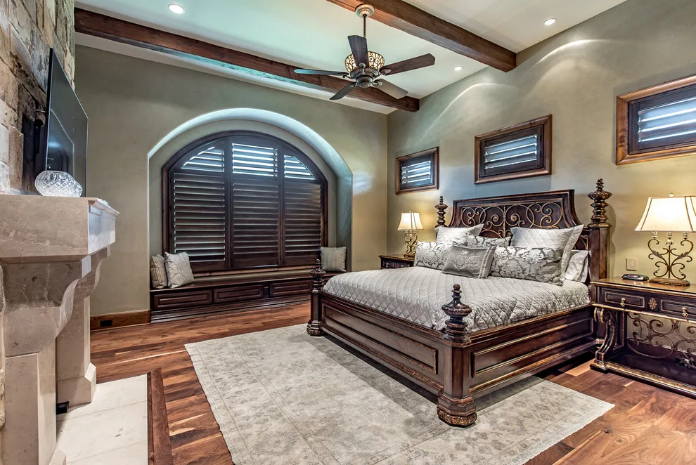 Elegant Bespoke Residence by Nathan Winchester Designs - Photo 11