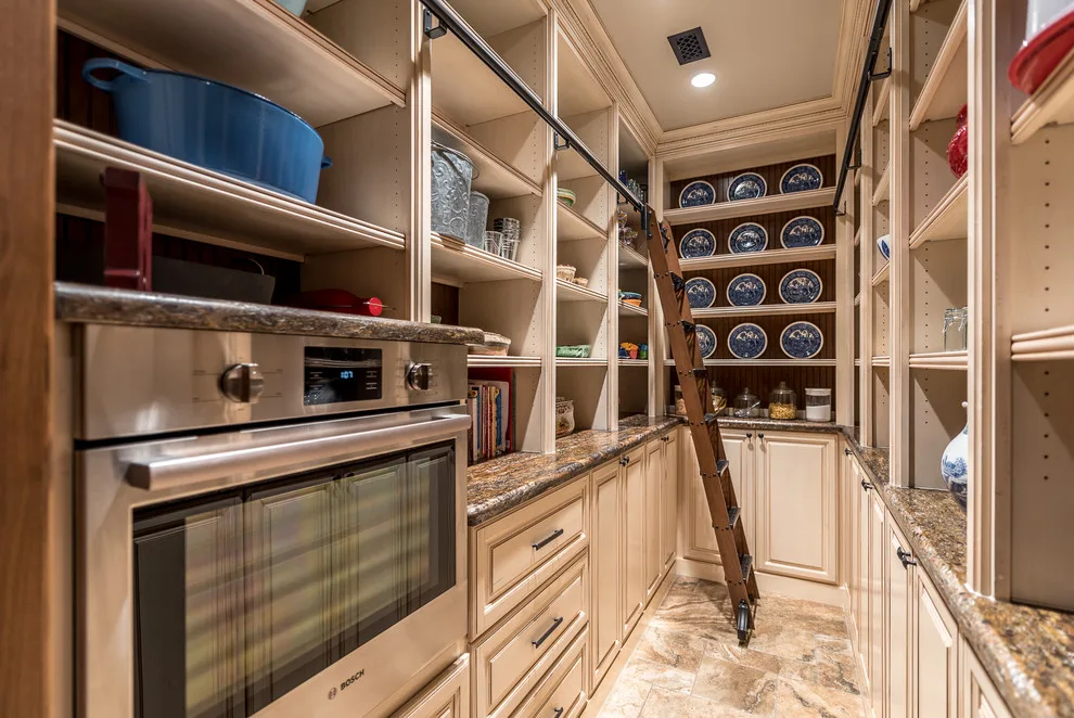 Elegant Bespoke Residence by Nathan Winchester Designs - Photo 16