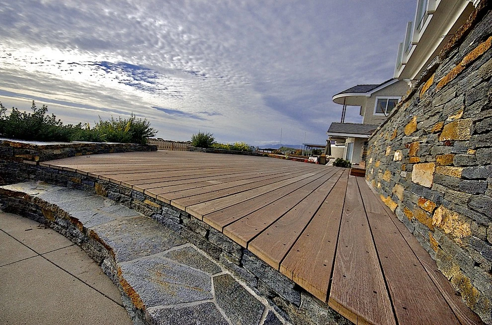 Ventura Faria Beach House by Scarlett's Landscape, Inc. - Photo 7