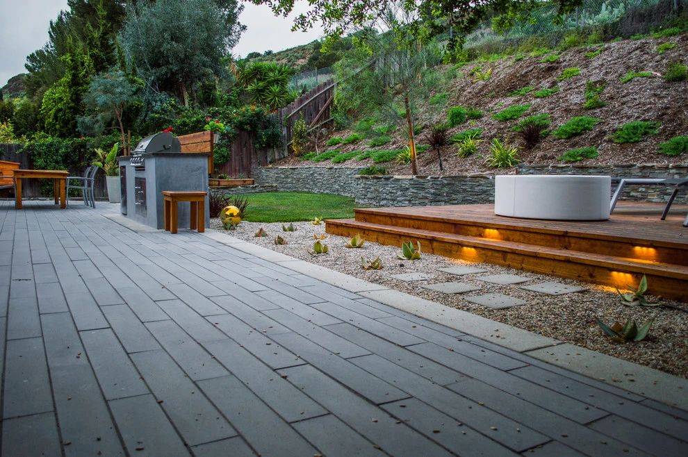 Thousand Oaks Modern Backyard by Scarlett's Landscape, Inc. - Photo 22