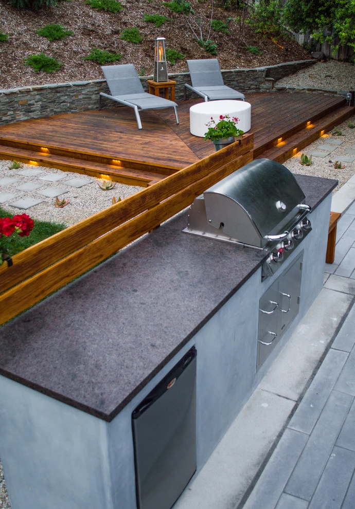 Thousand Oaks Modern Backyard by Scarlett's Landscape, Inc. - Photo 17