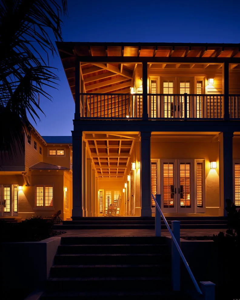 Expansive Waterside Residence by Architects Unlimited - Photo 5