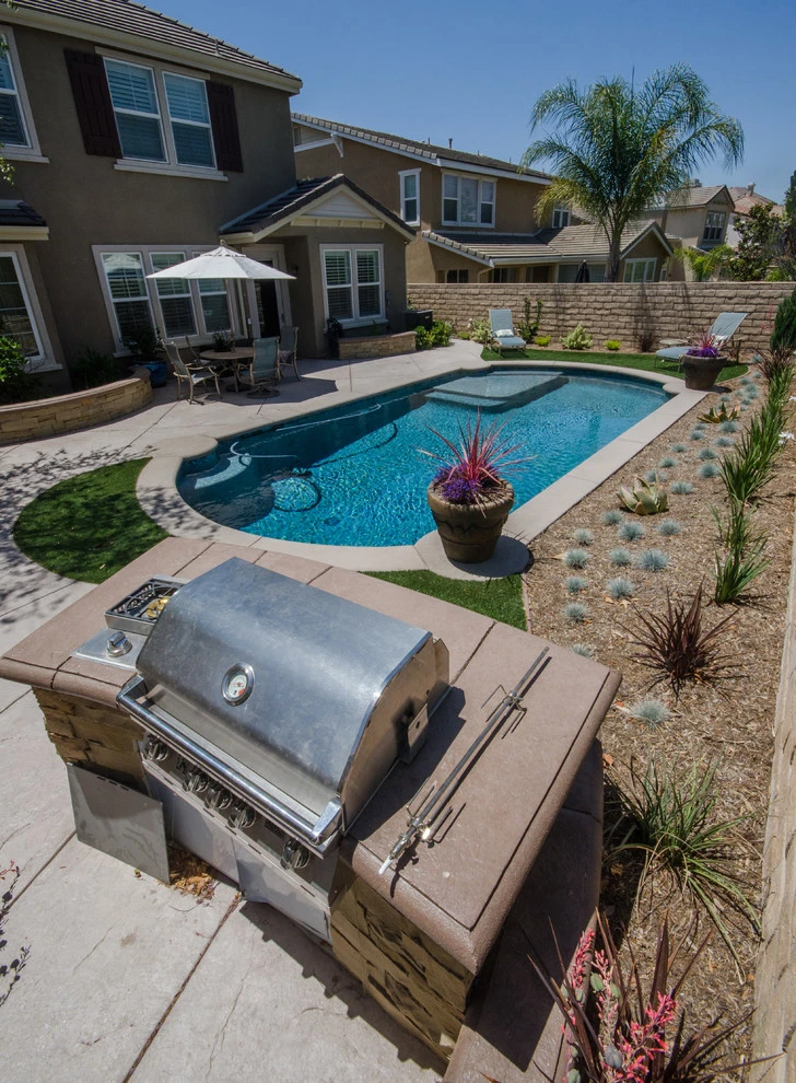 Outdoor Kitchens by Scarlett's Landscape, Inc. - Photo 7